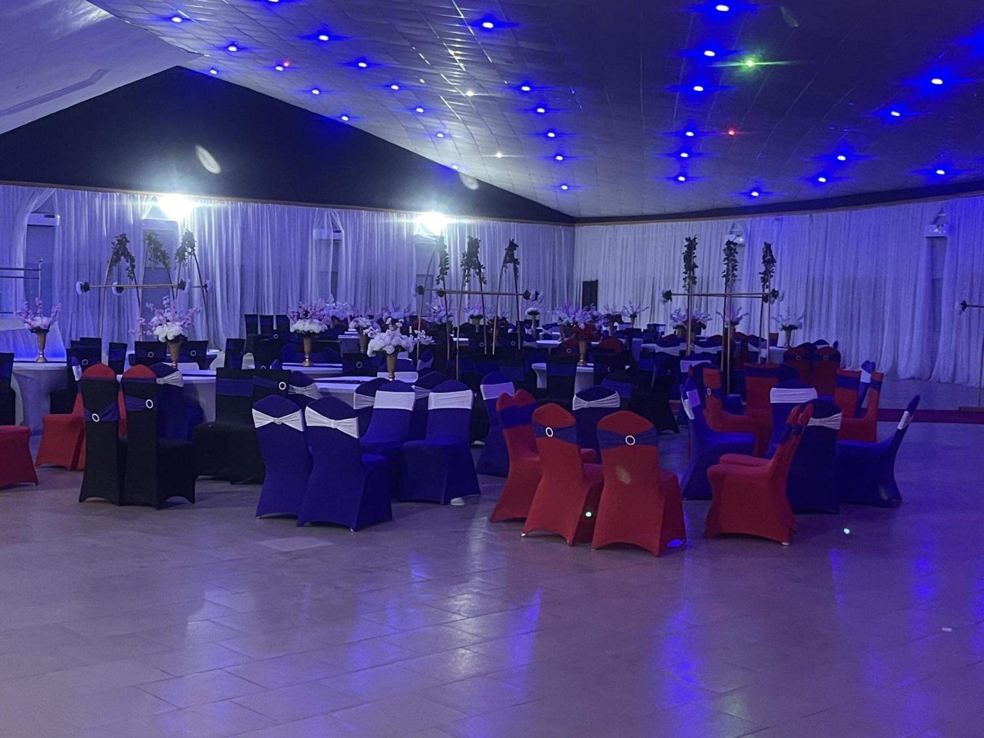 Murphy'S Mansion Resort Umuahia Exterior foto